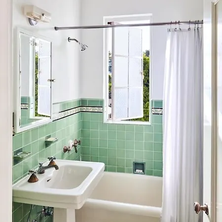 Chateau Marmont Los Angeles Exterior photo