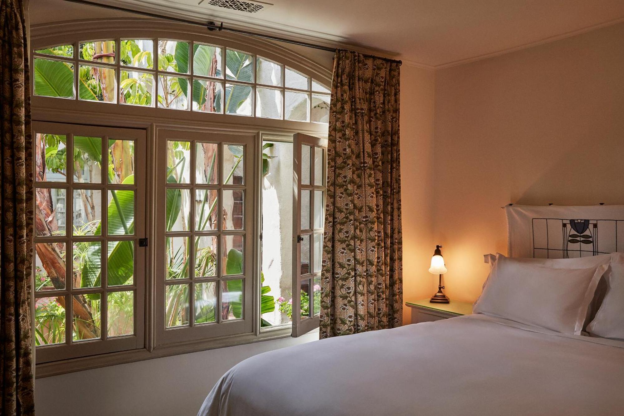 Chateau Marmont Hotel 5*