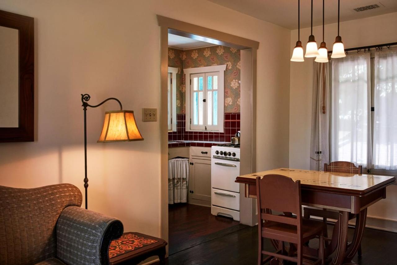 Hotel Chateau Marmont 5*